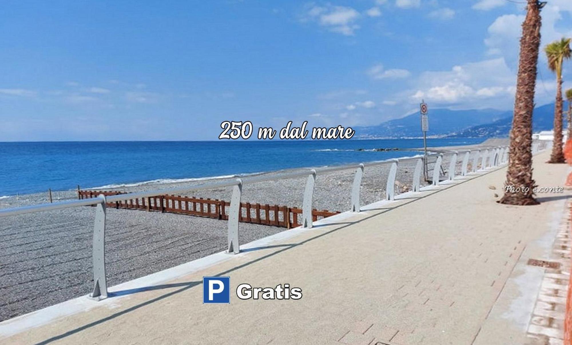Апартаменти Casa Mare - 250M Dalla Spiaggia Валлекрозія Екстер'єр фото